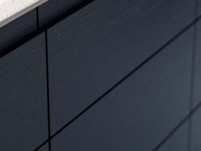 csm_DarkCloseup_afc02ba566